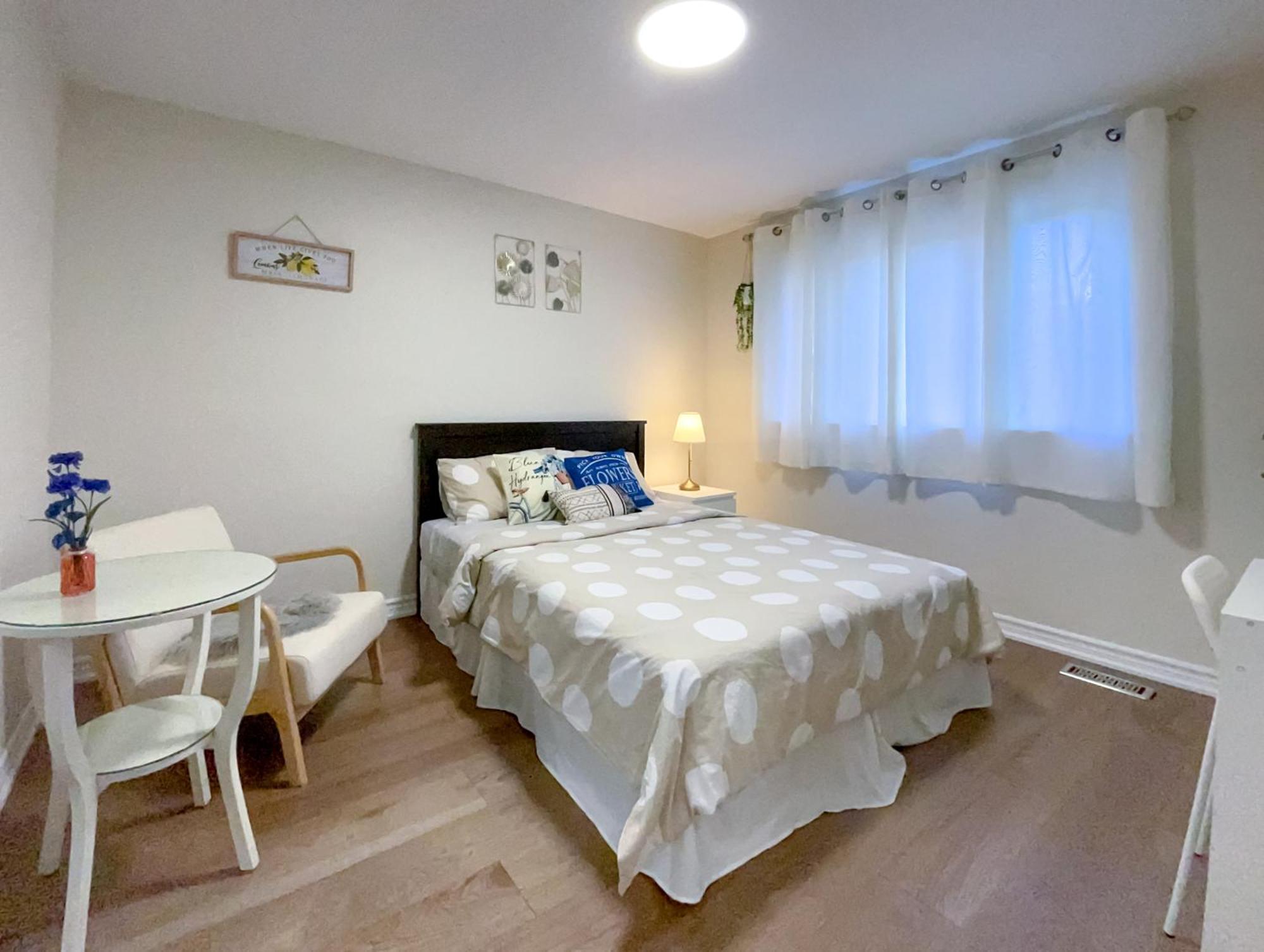 Newly-Renovated 3Br House, 12 Minutes To Airport Διαμέρισμα Τορόντο Εξωτερικό φωτογραφία