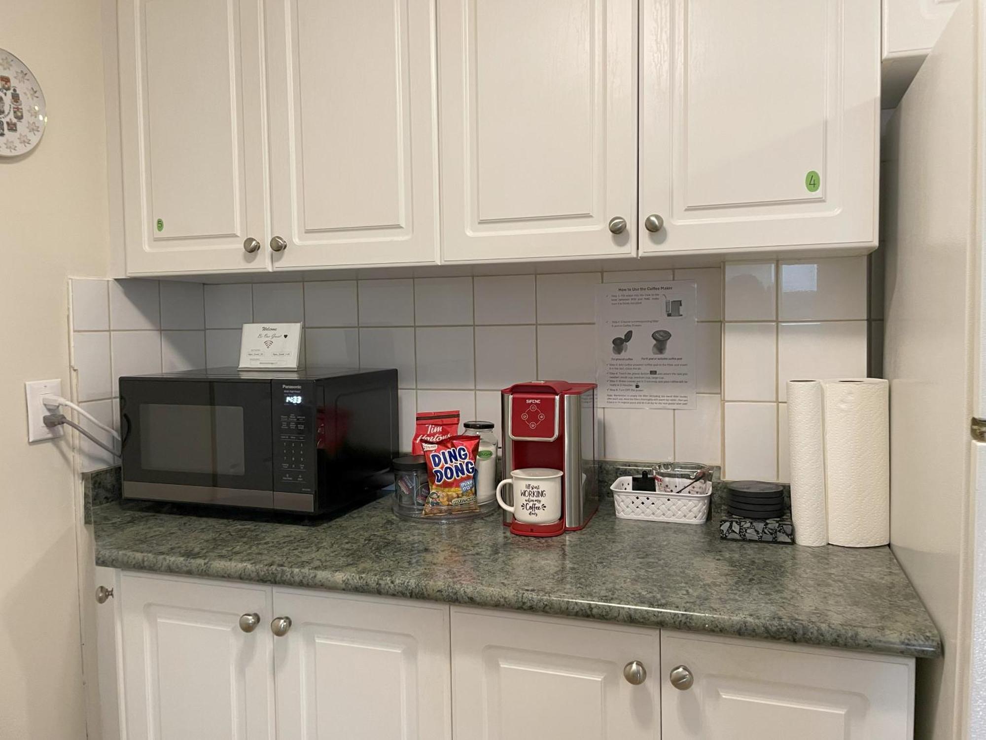 Newly-Renovated 3Br House, 12 Minutes To Airport Διαμέρισμα Τορόντο Εξωτερικό φωτογραφία