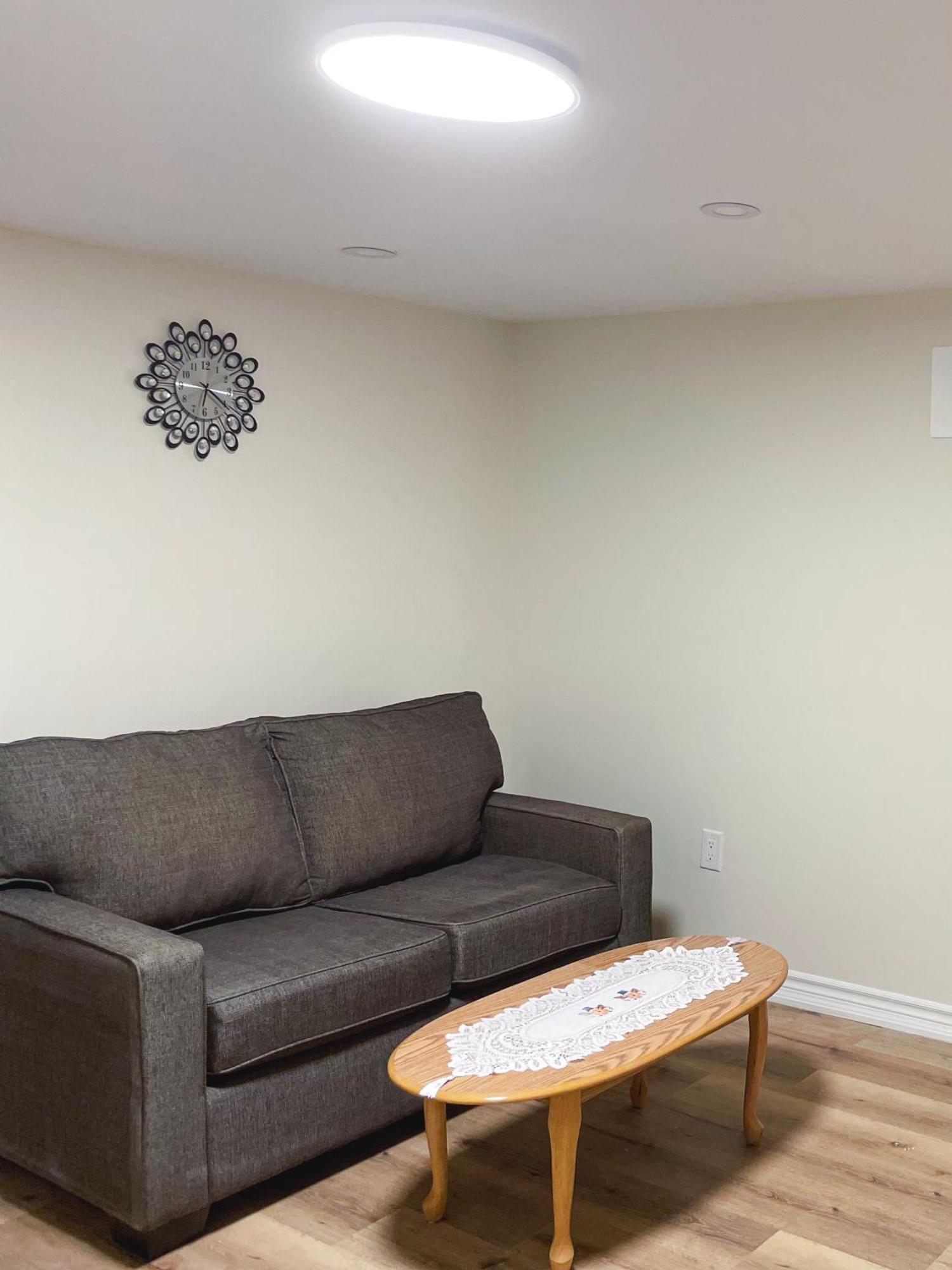 Newly-Renovated 3Br House, 12 Minutes To Airport Διαμέρισμα Τορόντο Εξωτερικό φωτογραφία